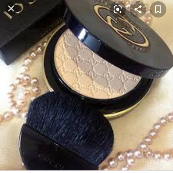 Gucci Makeup Gucci Face Luxe Finishing Powder 50 Poshmark
